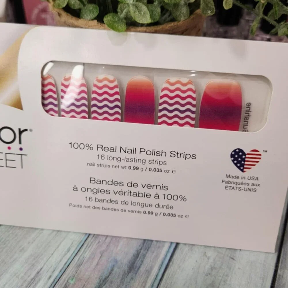 Color Street Pink Press On Nail Design